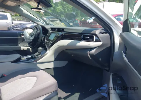 2020 Toyota Camry Le from USA, damaged, VIN 4T1C11AK1LU993002